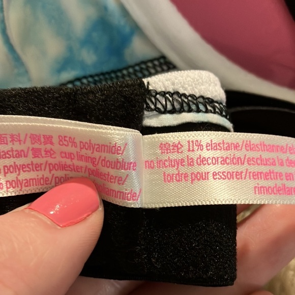 VS Pink Wear Everywhere Push-Up, size 34C - Picture 9 of 9